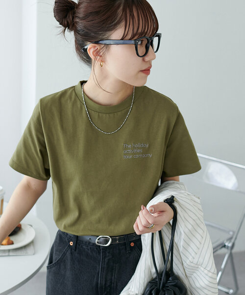 DISCOAT(ディスコート)の「【新色追加】3段ロゴ刺繍ショートTシャツ《WEB限定》(Tシャツ/カットソー・レディース・ホワイト/ピンク/アイボリー/ネイビー/グレー/チャコールグレー/ホワイト系その他/カーキ/イエロー・MEDIUM)」の17枚目の写真