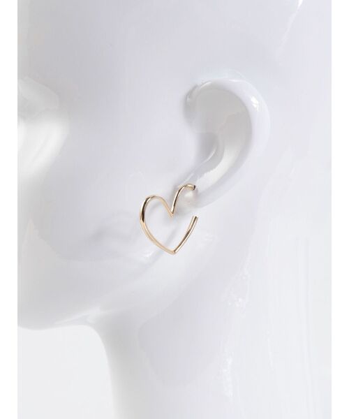 EVRIS（エヴリス）の「HEARTピアス（ピアス（両耳用）・レディース・ゴールド/シルバー・FREE）」の9枚目の写真
