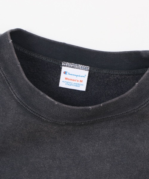 Champion（チャンピオン）の「【Champion/チャンピオン】レディース クルーネックスウェットシャツ（スウェット・レディース・ダークグリーン/ブルー/ブラック系その他/オレンジ系1・LARGE/MEDIUM）」の10枚目の写真