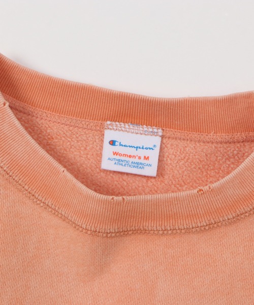 Champion（チャンピオン）の「【Champion/チャンピオン】レディース クルーネックスウェットシャツ（スウェット・レディース・ダークグリーン/ブルー/ブラック系その他/オレンジ系1・LARGE/MEDIUM）」の18枚目の写真