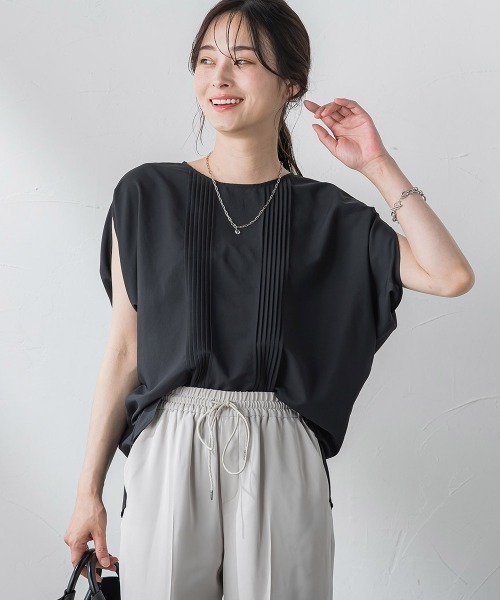 LAUTREAMONT(ロートレアモン)の「【WEB限定】ピンタックドルマンブラウス≪洗濯機で洗える≫(シャツ/ブラウス・レディース・ブラック/ライトブルー/ホワイト/イエロー/カーキ・9号/11号/7号)」の7枚目の写真