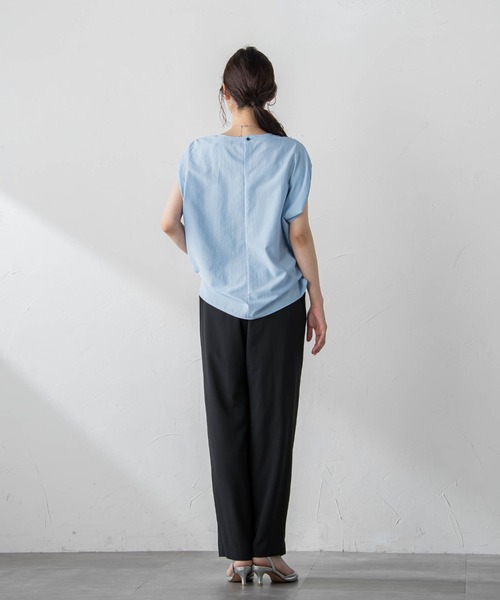 LAUTREAMONT(ロートレアモン)の「【WEB限定】ピンタックドルマンブラウス≪洗濯機で洗える≫(シャツ/ブラウス・レディース・ブラック/ライトブルー/ホワイト/イエロー/カーキ・9号/11号/7号)」の15枚目の写真