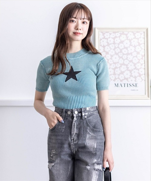 clear（クリア）の「ピグメント加工星ワッペン付キリブニットトップス［ウィッシュコア 大人 カジュアル］≪再入荷≫（ニット/セーター・レディース・ブルー/ブラウン/グレー・F）」の8枚目の写真