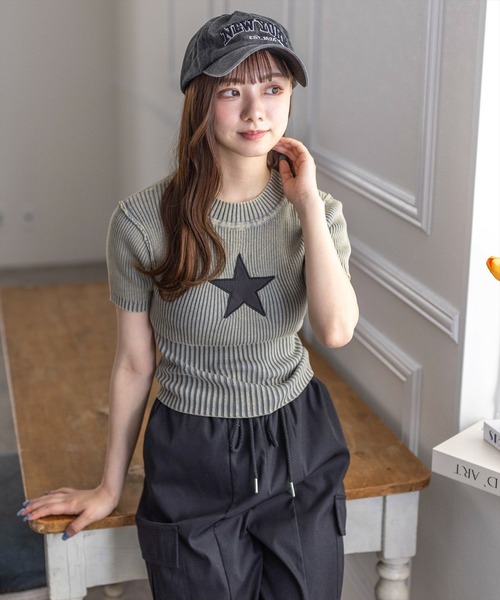 clear（クリア）の「ピグメント加工星ワッペン付キリブニットトップス［ウィッシュコア 大人 カジュアル］≪再入荷≫（ニット/セーター・レディース・ブルー/ブラウン/グレー・F）」の4枚目の写真