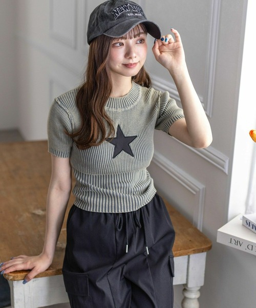 clear（クリア）の「ピグメント加工星ワッペン付キリブニットトップス［ウィッシュコア 大人 カジュアル］≪再入荷≫（ニット/セーター・レディース・ブルー/ブラウン/グレー・F）」の20枚目の写真