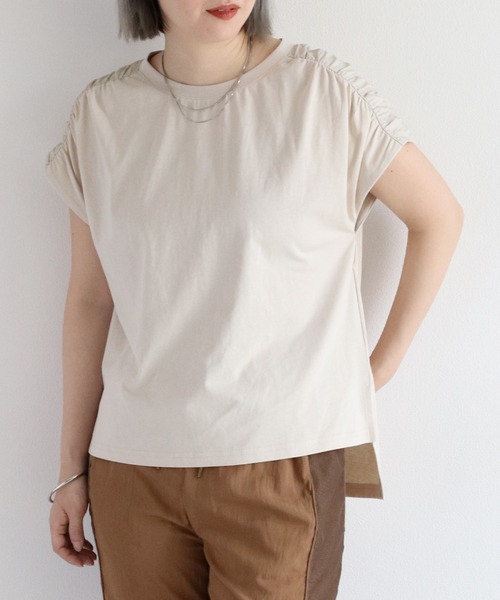 cepo(セポ)の「袖切り替えギャザープルオーバー(Tシャツ/カットソー・レディース・チャコール/オフホワイト/グレイッシュベージュ・M)」の3枚目の写真