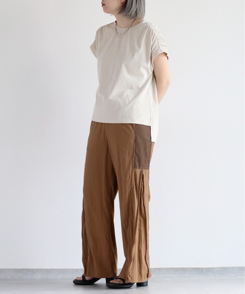 cepo(セポ)の「袖切り替えギャザープルオーバー(Tシャツ/カットソー・レディース・チャコール/オフホワイト/グレイッシュベージュ・M)」の18枚目の写真