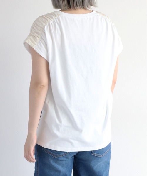 cepo(セポ)の「袖切り替えギャザープルオーバー(Tシャツ/カットソー・レディース・チャコール/オフホワイト/グレイッシュベージュ・M)」の9枚目の写真