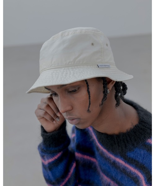 uniform experiment（ユニフォームエクスペリメント）の「MOLESKIN BUCKET HAT（ハット・メンズ・オフホワイト/ブラック・FREE）」の3枚目の写真