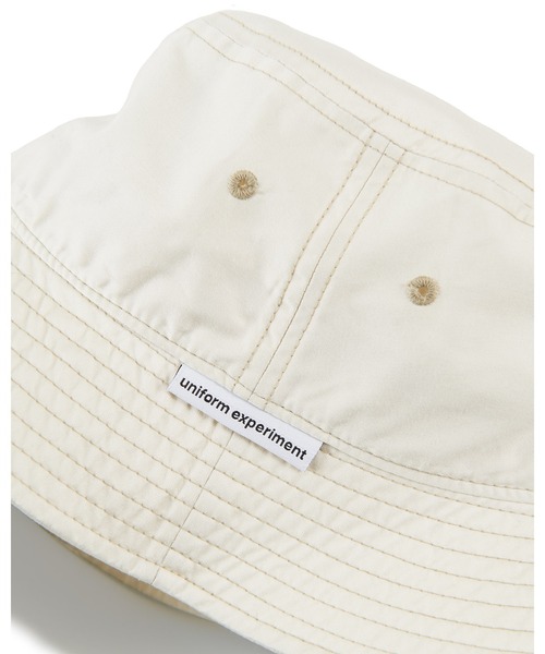 uniform experiment（ユニフォームエクスペリメント）の「MOLESKIN BUCKET HAT（ハット・メンズ・オフホワイト/ブラック・FREE）」の5枚目の写真