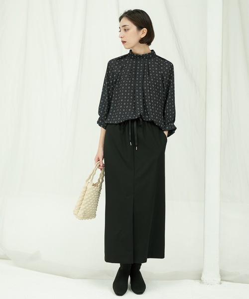 OPAQUE.CLIP（オペークドットクリップ）の「2WAY 柄プリントボウタイブラウス【洗濯機洗い可】（シャツ/ブラウス・レディース・ホワイト系3/ブラック系/ダークブラウン系・40/38/42）」の15枚目の写真