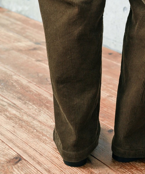PAR ICI(パーリッシィ)の「8Wコーデュロイ ワークパンツ(セットアップ対応)(その他パンツ・レディース・ダークブラウン/ネイビー・FREE)」の16枚目の写真
