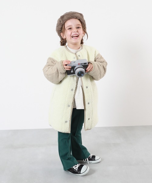 devirock（デビロック）の「洗える キルティングボア ノーカラー リバーシブルロングコート（ノーカラーコート・キッズ・チャコール/ベージュ/ライトカーキ・100cm/110cm/120cm/130cm/140cm/150cm/160cm）」の13枚目の写真