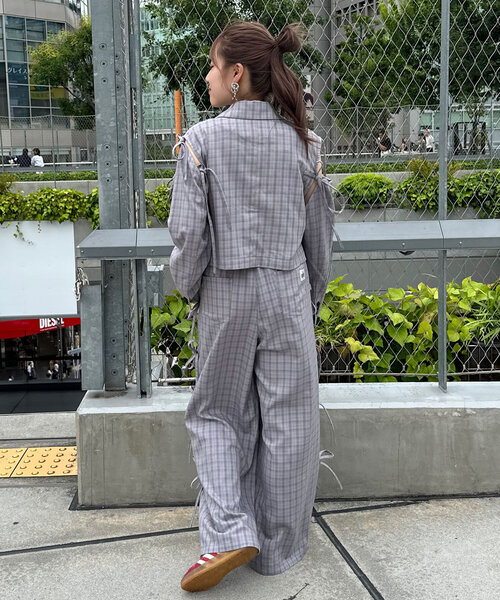 HELLO.SANFRANCISCO(ハローサンフランシスコ)の「【HELLO.SANFRANCISCO/ハローサンフランシスコ】サイドリボンチェックイージーパンツ(その他パンツ・レディース・ベージュ/グレー・MEDIUM/SMALL)」の8枚目の写真