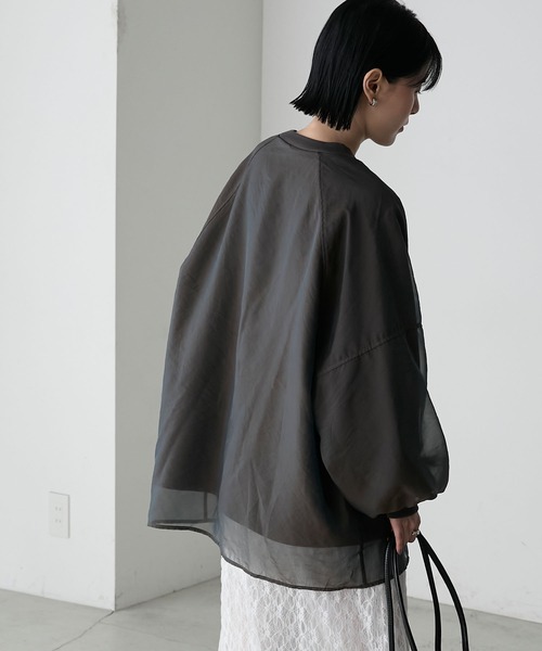 forksy.（フォルクシー）の「【forksy.】シアードッキングオーバーサイズスウェットプルオーバー（スウェット・レディース・スミクロ/グレイッシュベージュ/スモークピンク・FREE）」の8枚目の写真