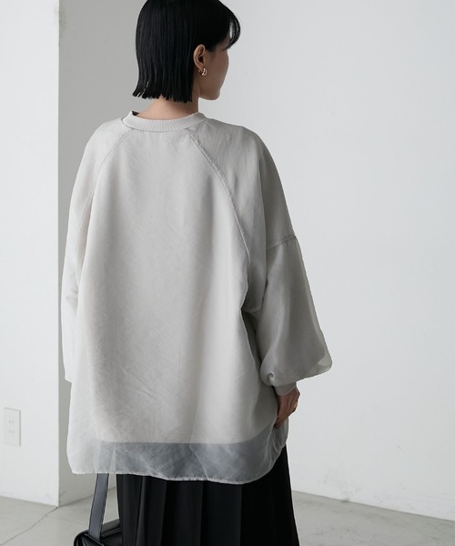 forksy.（フォルクシー）の「【forksy.】シアードッキングオーバーサイズスウェットプルオーバー（スウェット・レディース・スミクロ/グレイッシュベージュ/スモークピンク・FREE）」の21枚目の写真