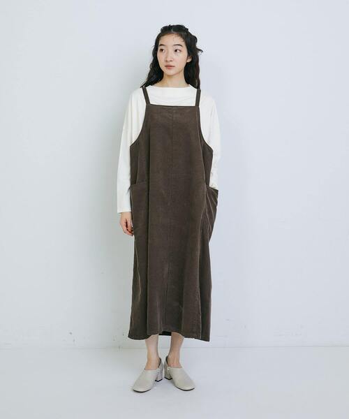 conges payes ADIEU TRISTESSE（コンジェ ペイエ アデュートリステス）の「コーデュロイジャンパードレス（ジャンパースカート・レディース・ライトカーキ/ブラウン・38）」の14枚目の写真