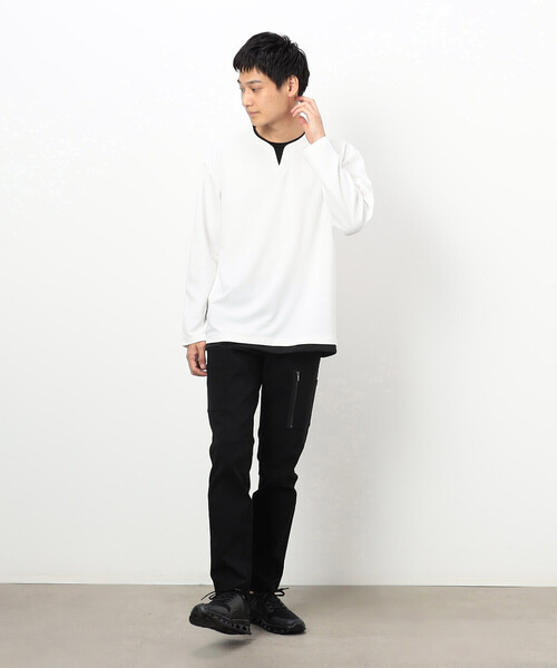 COMME CA ISM（コムサイズム）の「タテ畝ストレッチポンチ  フェイクレイヤード キーネックＴシャツ（長袖）（Tシャツ/カットソー・メンズ・ホワイト/ブラック・MEDIUM/LARGE/X-LARGE）」の3枚目の写真