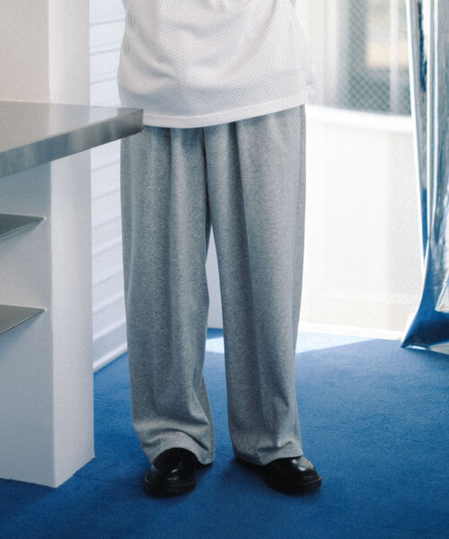 WHIMSIC（ウィムジック）の「【WHIMSIC/2サイズ/SETUP対応】ベロアルーズフィットイージーパンツ（その他パンツ・レディース・チャコールグレー/シルバー/ブラウン・1/2）」の20枚目の写真