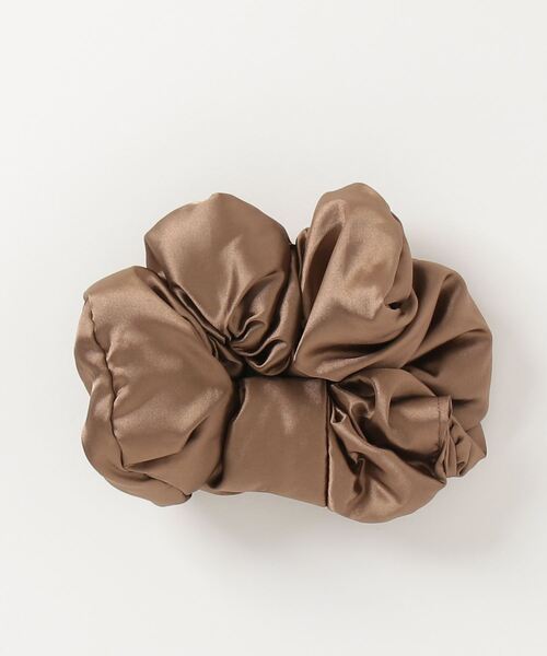 poiregnee（ポワニェ）の「［select］パフサテンシュシュ（シュシュ・レディース・グリーン/ブラウン/ブルー/ブラック・FREE）」の10枚目の写真