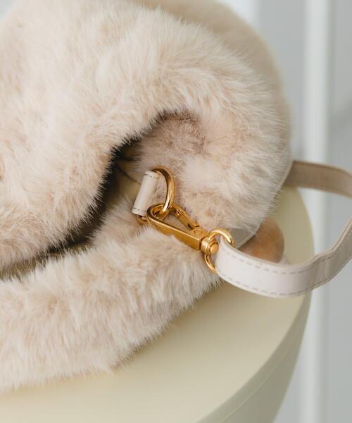 RODE SKO（ロデスコ）の「ウッドボールキンチャクファーバッグ（スカート・レディース・アイボリー/ブラウン/モカ・ONE）」の14枚目の写真