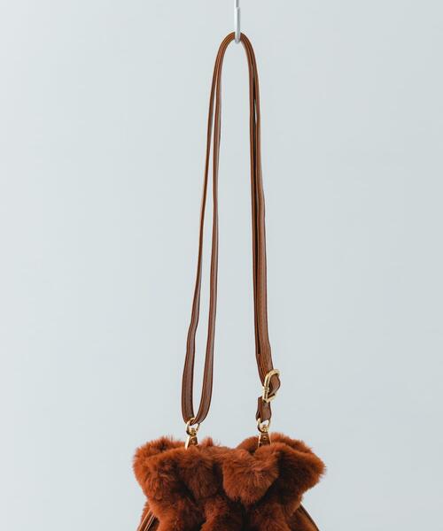 RODE SKO（ロデスコ）の「ウッドボールキンチャクファーバッグ（スカート・レディース・アイボリー/ブラウン/モカ・ONE）」の19枚目の写真