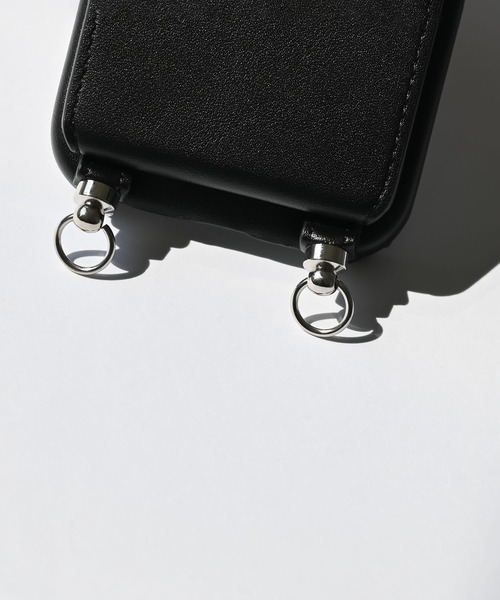 An+u（アンユー）の「メタリックスマホケース iPhone16（スマホケース/カバー・レディース・ブロンズ/ゴールド/ブラック/シルバー/ガンメタ・ONE SIZE）」の9枚目の写真