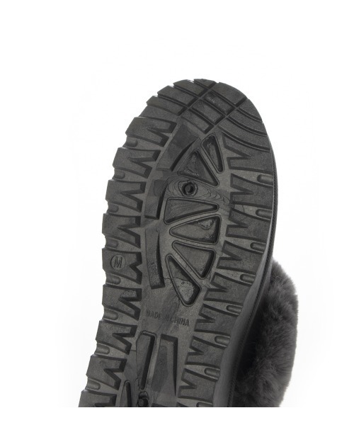 DEMETER（デメテル）の「厚底ソール ボリュームファー バックストラップ ムートンスリッパ（ブーツ・レディース・キャメル/グレー/ブラック・M/L/LL）」の21枚目の写真