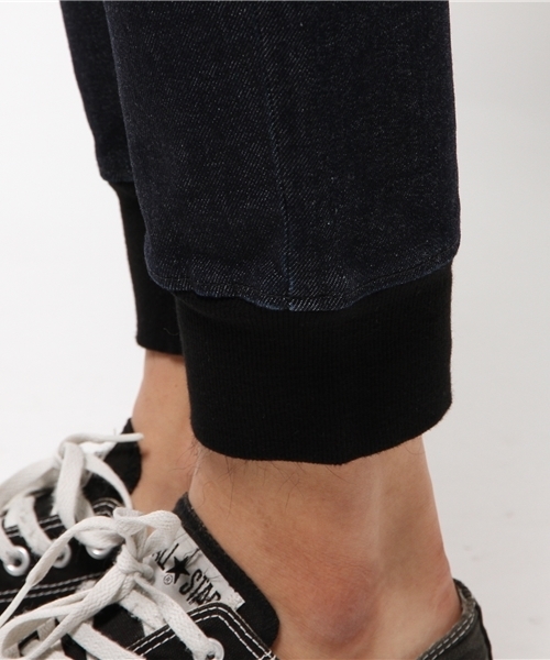 URBAN RESEARCH（アーバンリサーチ）の「UR 2WAYストレッチ デニムリブパンツ（デニムパンツ・メンズ・インディゴブルー/ライトインディゴブルー・LARGE/MEDIUM）」の10枚目の写真