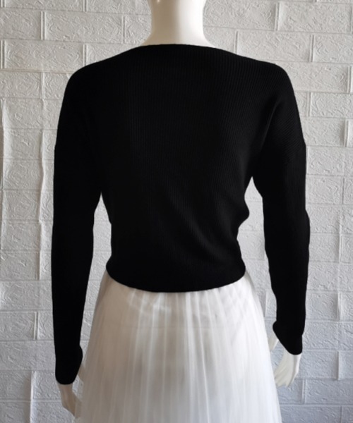 Miniministore(ミニミニストア)の「フロントツイスト ニットプルオーバー秋服(ニット/セーター・レディース・ブラック/ベージュ/アイボリー/グリーン/ホワイト・FREE)」の19枚目の写真