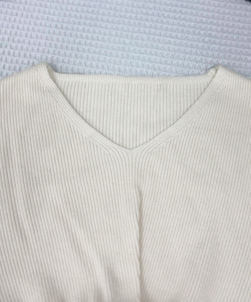 Miniministore(ミニミニストア)の「フロントツイスト ニットプルオーバー秋服(ニット/セーター・レディース・ブラック/ベージュ/アイボリー/グリーン/ホワイト・FREE)」の21枚目の写真