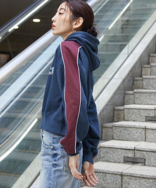 Auntie Rosa Holiday（アンティローザホリデー）の「裏毛ライン配色フーディー（パーカー・レディース・チャコールグレー/ネイビー・FREE）」の16枚目の写真