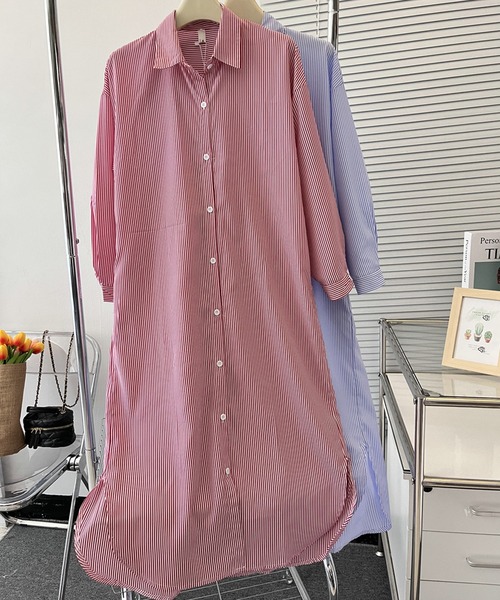 aimoha（アイモハ）の「ストライプシャツロングワンピース（ワンピース・レディース・ブルー/レッド・MEDIUM/SMALL/X-LARGE/LARGE）」の20枚目の写真
