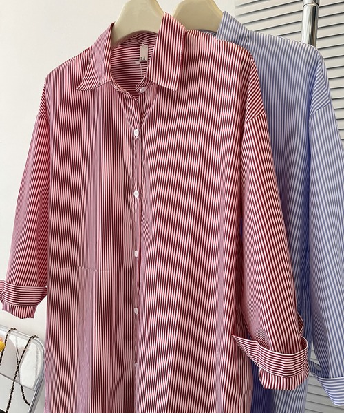 aimoha（アイモハ）の「ストライプシャツロングワンピース（ワンピース・レディース・ブルー/レッド・MEDIUM/SMALL/X-LARGE/LARGE）」の13枚目の写真