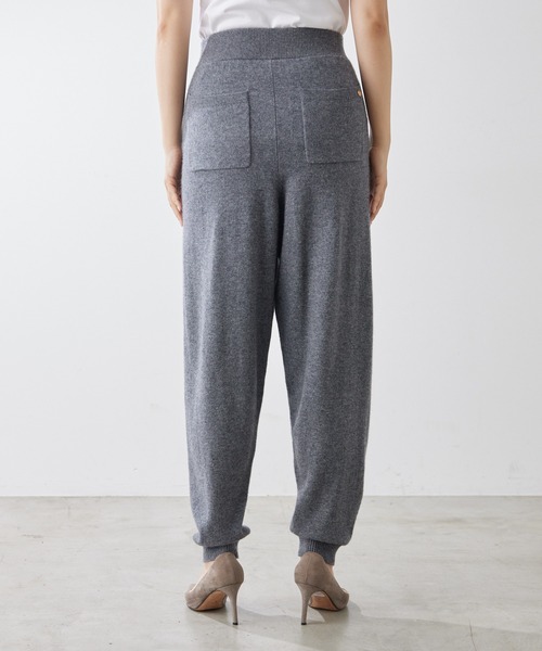 Whim Gazette（ウィムガゼット）の「【15th Anniversary】カシミヤ混ニットパンツ（その他パンツ・レディース・ベージュ/グレー・FREE）」の10枚目の写真