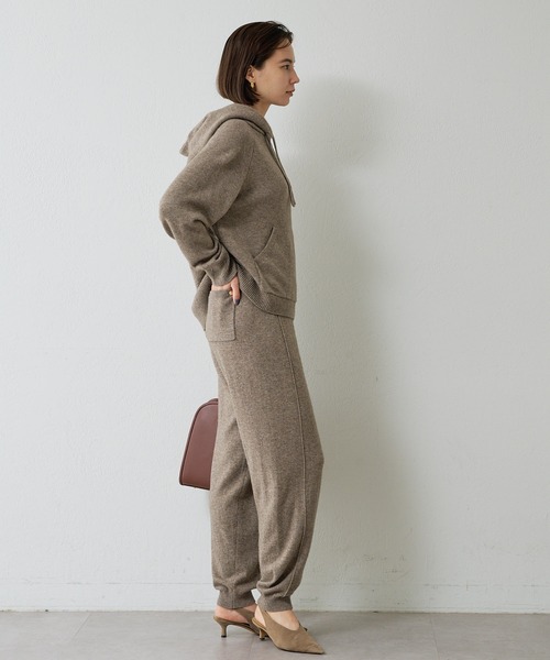 Whim Gazette（ウィムガゼット）の「【15th Anniversary】カシミヤ混ニットパンツ（その他パンツ・レディース・ベージュ/グレー・FREE）」の21枚目の写真