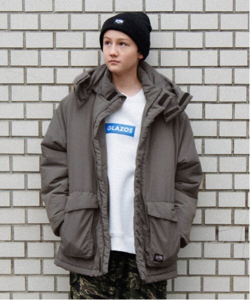 GLAZOS（グラソス）の「【大人向けサイズあり】【撥水】【保温】機能中綿サーモライト・ミドルコート（ブルゾン・キッズ・ベージュ/ブラック/チャコールグレー・LL/S/M/L）」の2枚目の写真