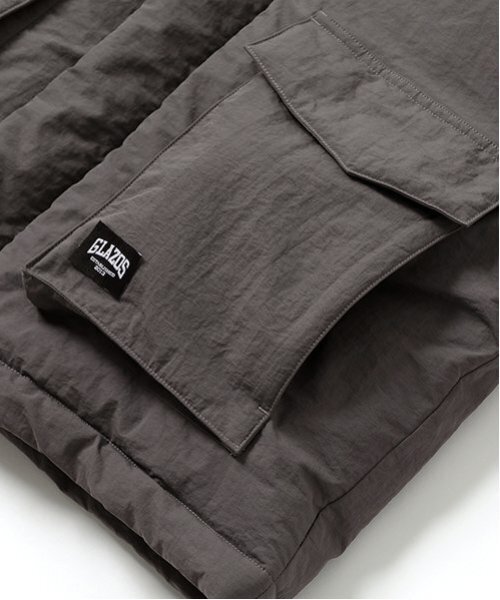 GLAZOS（グラソス）の「【大人向けサイズあり】【撥水】【保温】機能中綿サーモライト・ミドルコート（ブルゾン・キッズ・ベージュ/ブラック/チャコールグレー・LL/S/M/L）」の19枚目の写真