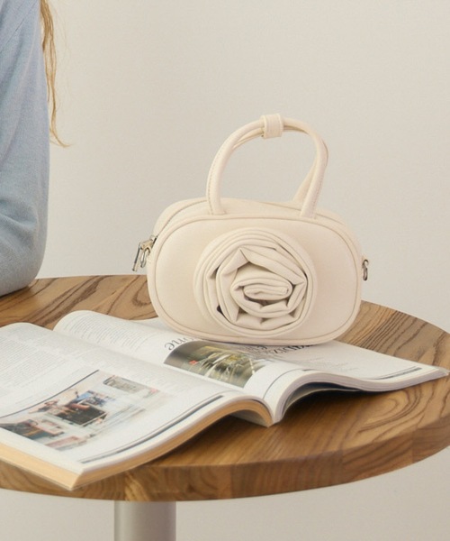 Birthday room（バースデイルーム）の「2wayローズモチーフハンド/ショルダーバッグ  /  2way rose motif hand and shoulder bag（ショルダーバッグ・レディース・アイボリー/ブラック/レッド・FREE）」の6枚目の写真