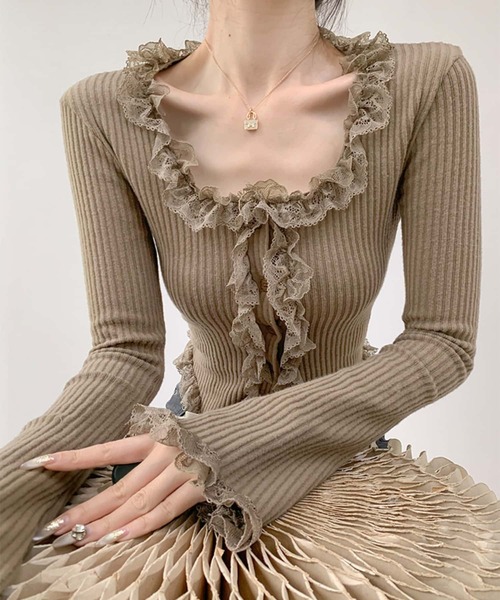 MAISON DE THERESE(メゾン ド テレーズ)の「レースアップクルーネックニット ロン T(ニット/セーター・レディース・ホワイト/ブラック/アイボリー・FREE)」の21枚目の写真
