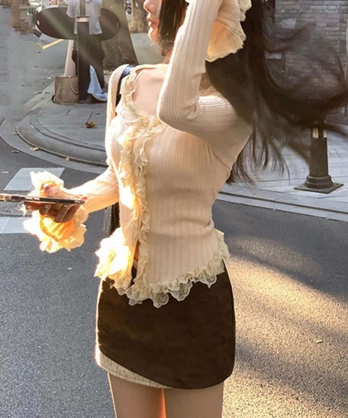 MAISON DE THERESE(メゾン ド テレーズ)の「レースアップクルーネックニット ロン T(ニット/セーター・レディース・ホワイト/ブラック/アイボリー・FREE)」の12枚目の写真