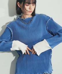 配色プリーツ素材プルオーバー