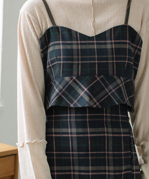 POU DOU DOU(プードゥドゥ)の「タータンチェックなみなみビスチェ(ベスト・レディース・ダークブラウン/ネイビー・M)」の9枚目の写真