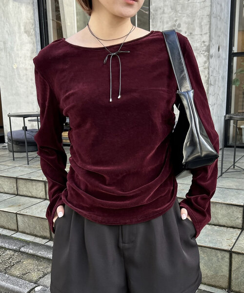 mline（エムライン）の「[mline]シアーベロアギャザートップス（Tシャツ/カットソー・レディース・アイボリー/ブラック/ボルドー・FREE）」の3枚目の写真