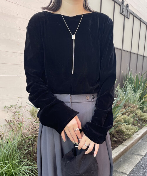 mline（エムライン）の「[mline]シアーベロアギャザートップス（Tシャツ/カットソー・レディース・アイボリー/ブラック/ボルドー・FREE）」の10枚目の写真