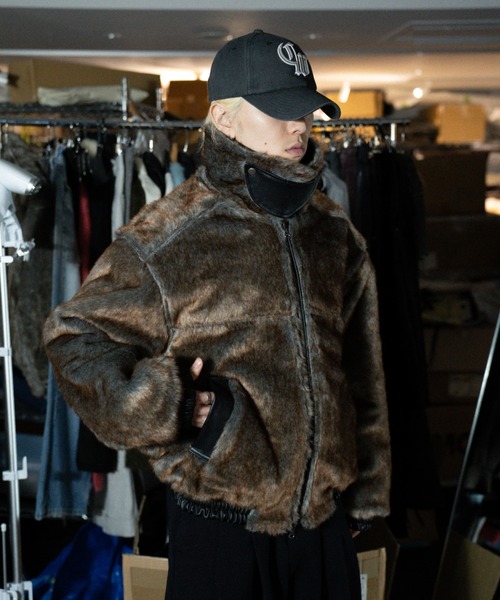 camphor wood フェイクレザーファーリバーシブルフライトジャケット Camphor wood（カンファーウッド）の「leather/fur faux