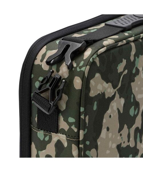 NIKE(ナイキ)の「ナイキ フューエル パック ランチバッグ / Nike Fuel Pack Lunch Bag DO3699-325 Cargo Khaki(トートバッグ・キッズ・カーキオリーブ・ONE SIZE)」の8枚目の写真