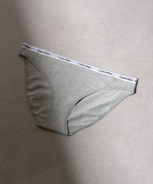 Calvin Klein(カルバン・クライン)の「【Calvin Klein】QD5044E ビキニショーツ(ショーツ・レディース・ブラック/グレー・XS/S/M/L)」の1枚目の写真