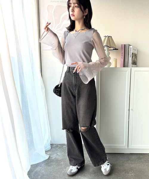 classicalelf(クラシカルエルフ)の「繊細な美しさを纏う。前後2wayオーガンジースリーブリブトップス(Tシャツ/カットソー・レディース・アイボリー/ブラック/グレイッシュベージュ・MEDIUM/SMALL/X-LARGE/LARGE)」の17枚目の写真
