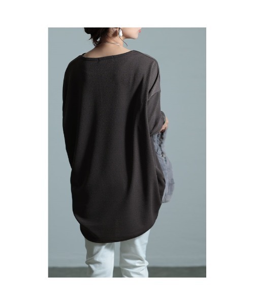 Sawa a la mode(サワアラモード)の「コクーンカットソーチュニック(Tシャツ/カットソー・レディース・ブラック/ベージュ/ブラウン・FREE)」の17枚目の写真